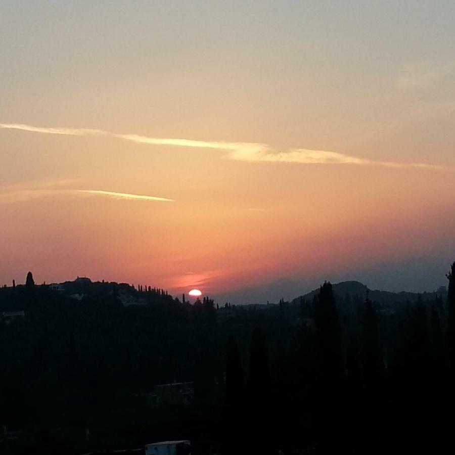 Magda. Apartament Agios Georgios Pagon